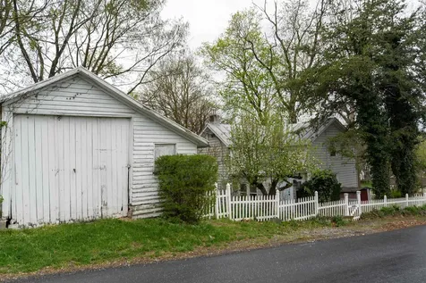 2591 Melrose Road Linville VA 22834