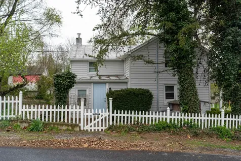 2591 Melrose Road Linville VA 22834