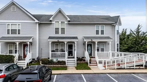 1294 Victorian Village Drive Harrisonburg VA 22802