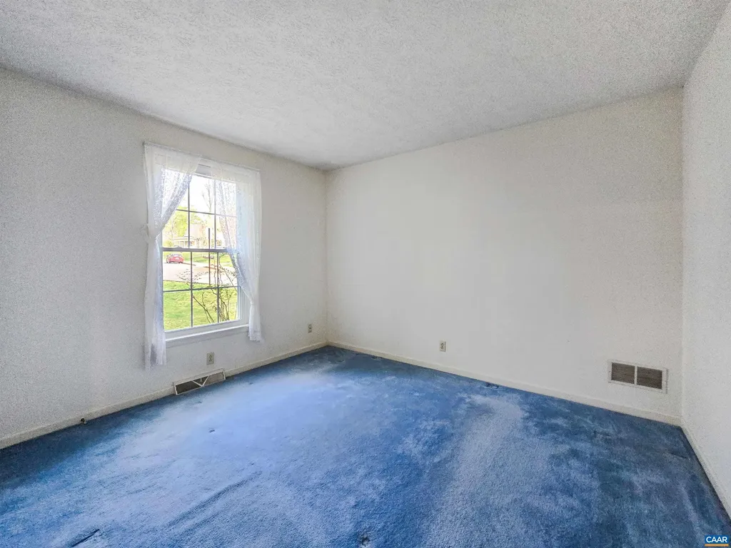 1129 Vegas Court Charlottesville VA 22901