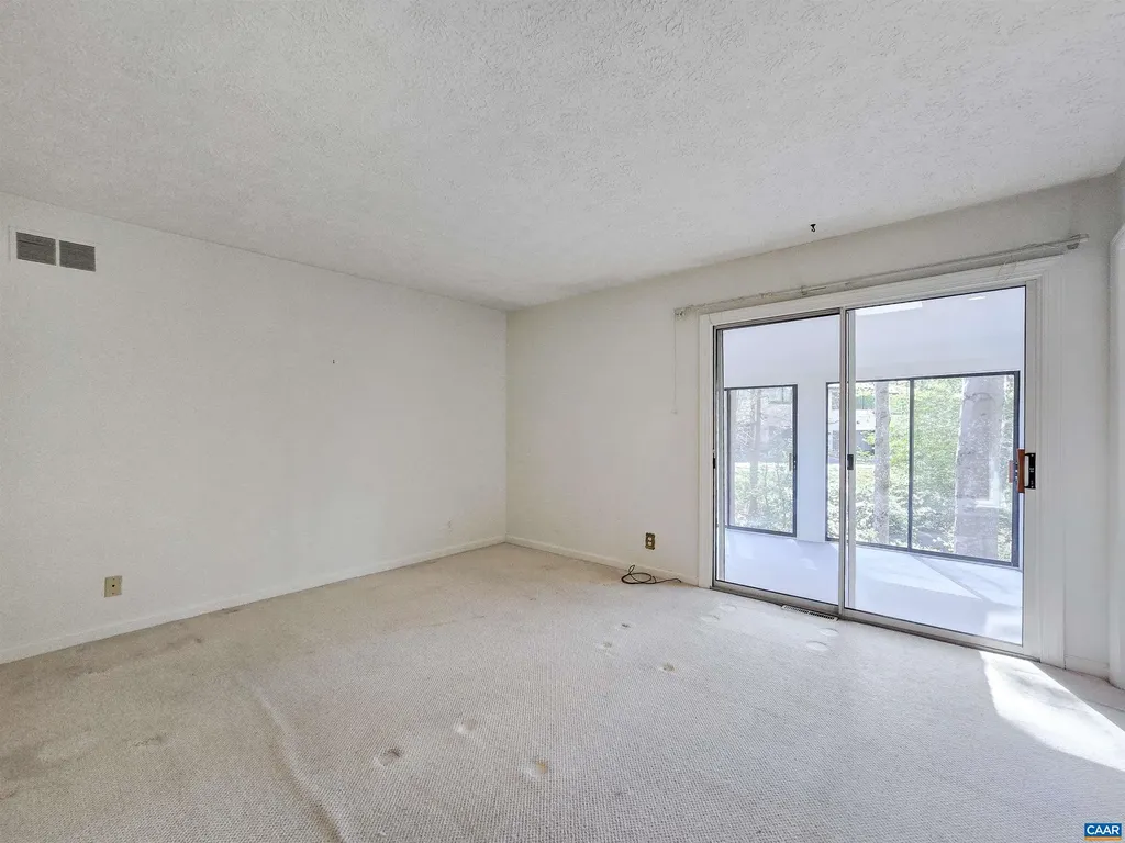 1129 Vegas Court Charlottesville VA 22901