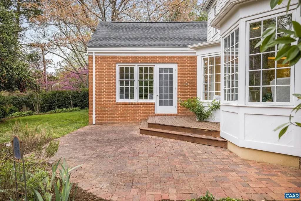 1848 Westview Road Charlottesville VA 22903