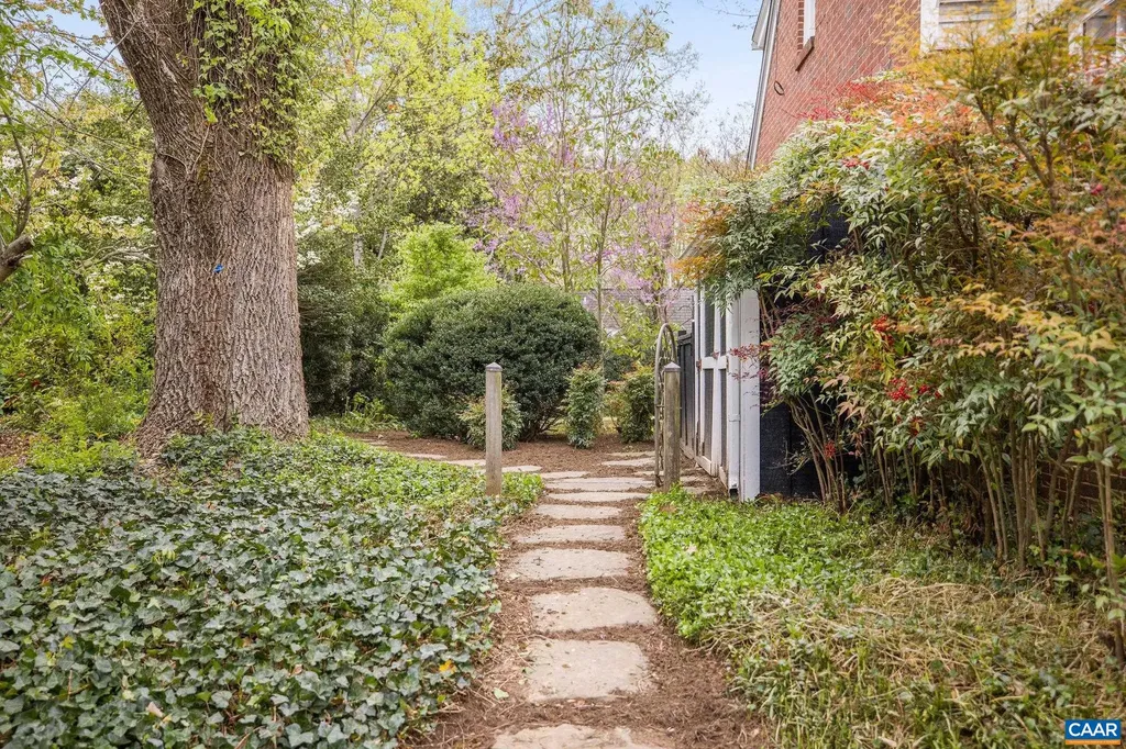 1848 Westview Road Charlottesville VA 22903