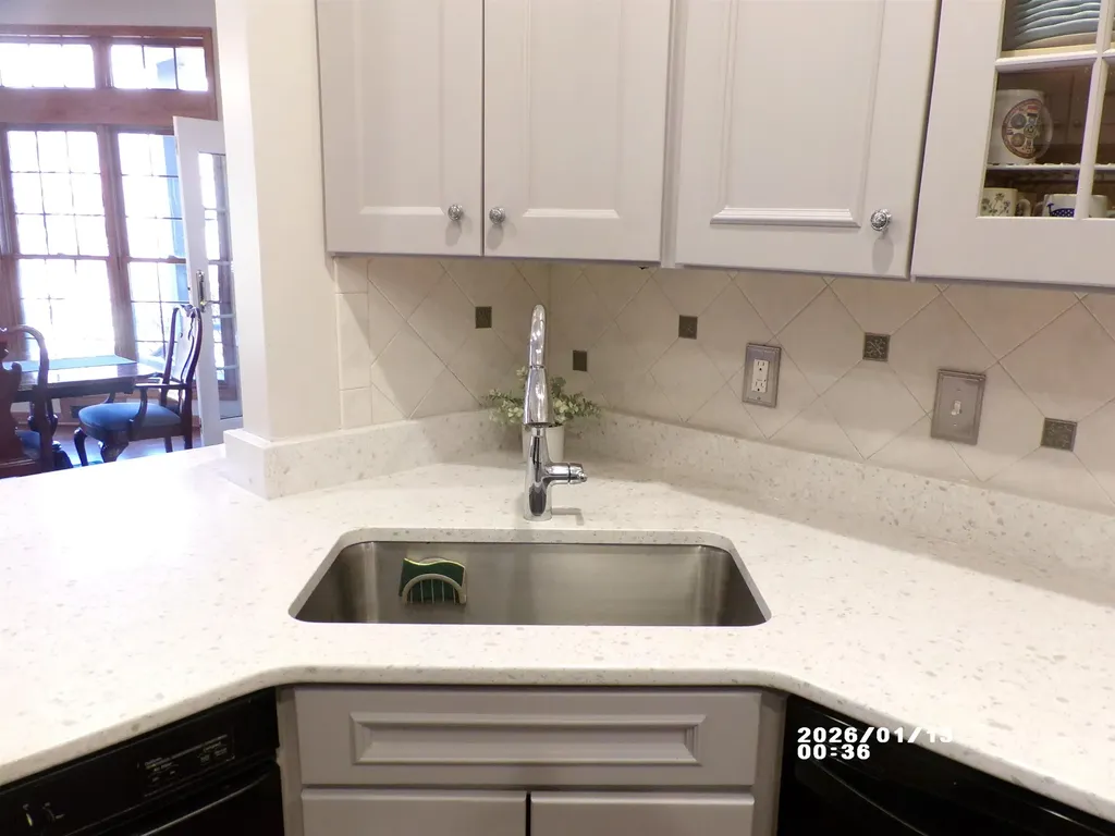 27 Black Walnut Lane Nellysford VA 22958