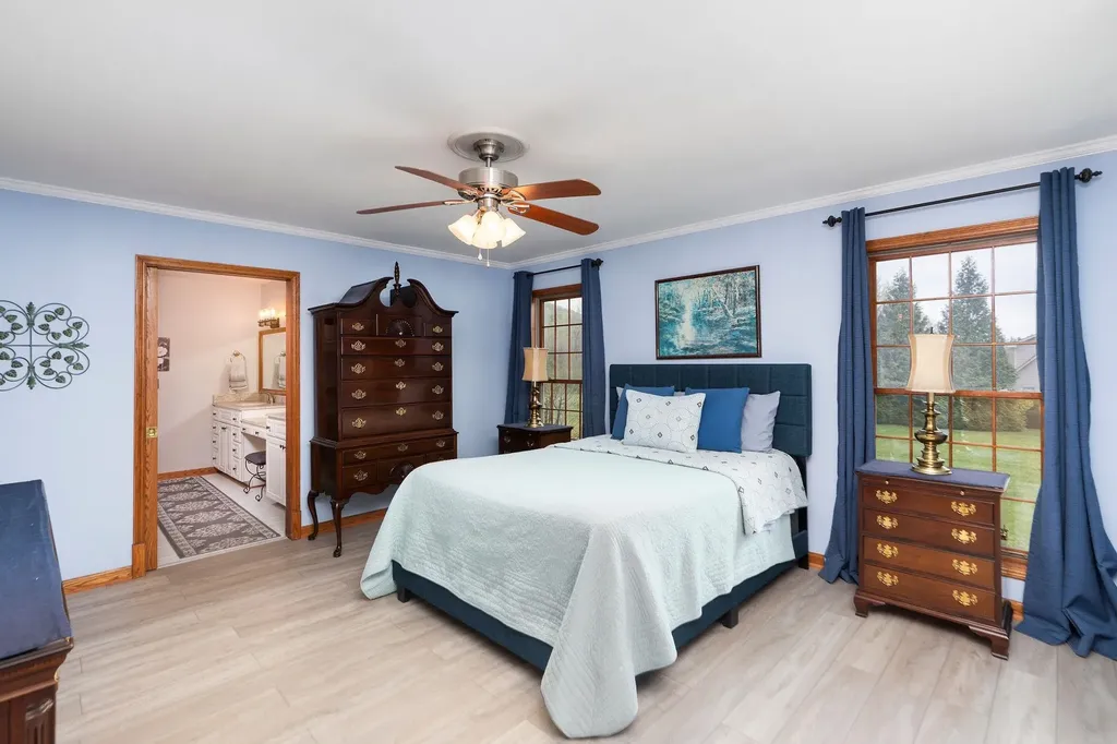 27 Black Walnut Lane Nellysford VA 22958