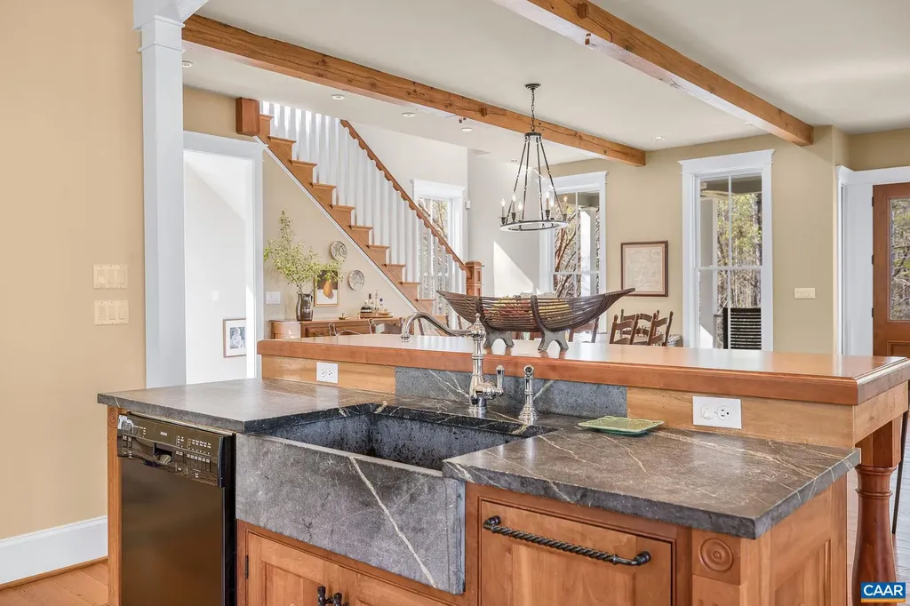 105 Chestnut Ridge Road Charlottesville VA 22911