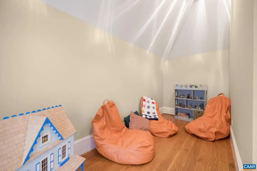 105 Chestnut Ridge Road Charlottesville VA 22911