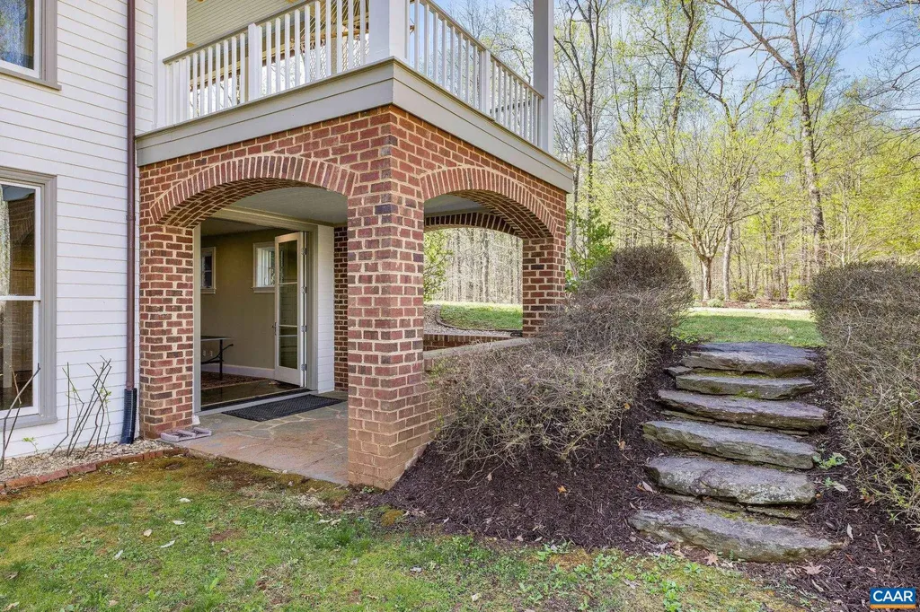 105 Chestnut Ridge Road Charlottesville VA 22911