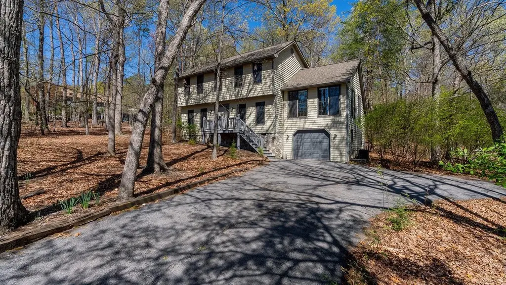 253 Elk Lane Mcgaheysville VA 22840