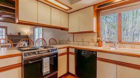 253 Elk Lane Mcgaheysville VA 22840