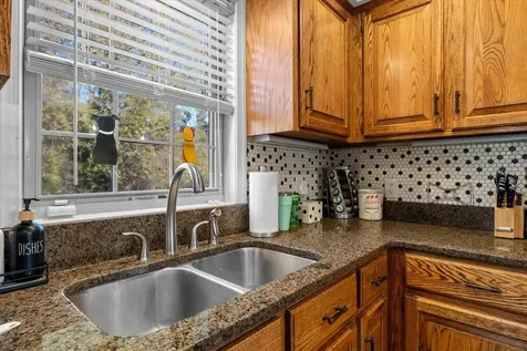 39 Grinding Mill Lane Verona VA 24482