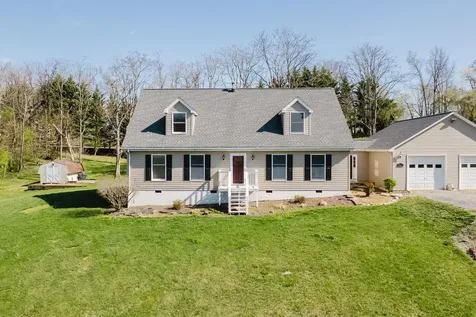 7624 Candlestick Lane Singers Glen VA 22850