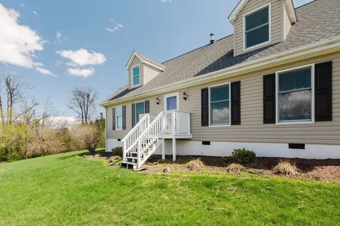 7624 Candlestick Lane Singers Glen VA 22850