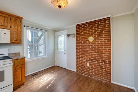184 Roundhead Drive Stanley VA 22851