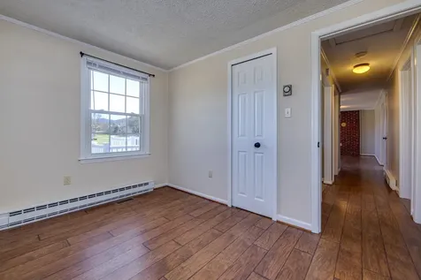 184 Roundhead Drive Stanley VA 22851