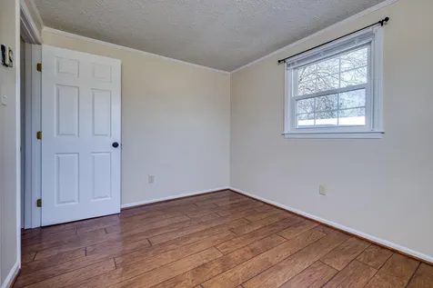 184 Roundhead Drive Stanley VA 22851