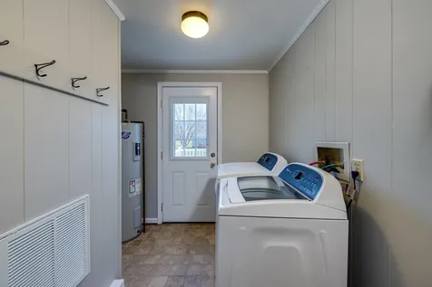 184 Roundhead Drive Stanley VA 22851