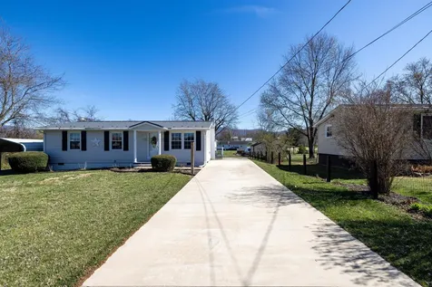 184 Roundhead Drive Stanley VA 22851