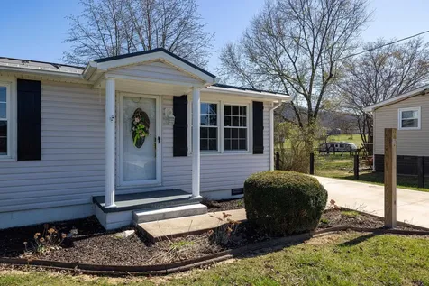 184 Roundhead Drive Stanley VA 22851