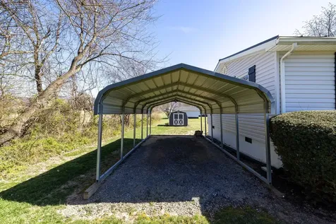 184 Roundhead Drive Stanley VA 22851