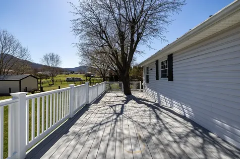 184 Roundhead Drive Stanley VA 22851