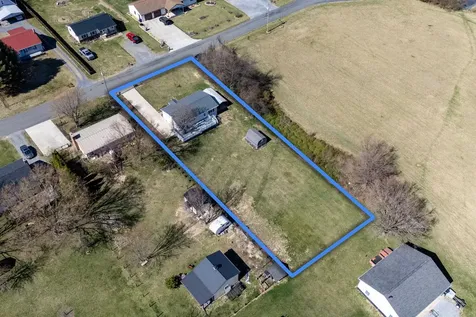 184 Roundhead Drive Stanley VA 22851