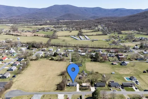 184 Roundhead Drive Stanley VA 22851