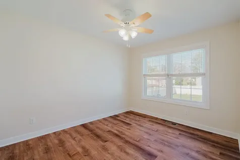 600 9th Street Grottoes VA 24441