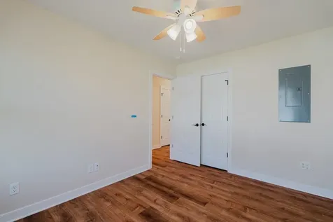 600 9th Street Grottoes VA 24441
