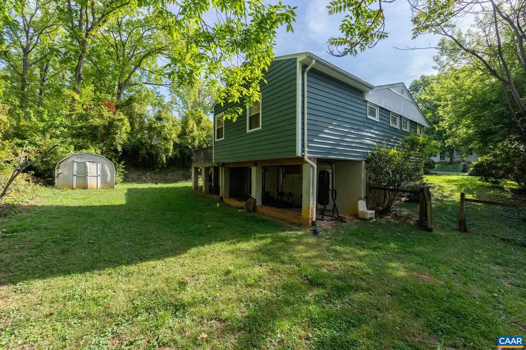 125 Park Drive W Charlottesville VA 22901