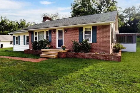 911 Old White Hill Road Stuarts Draft VA 24477