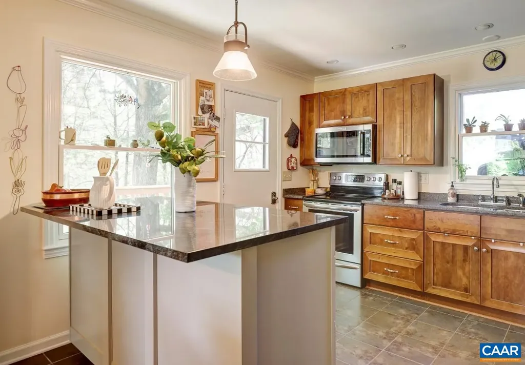 1524 Harris Creek Road Charlottesville VA 22902