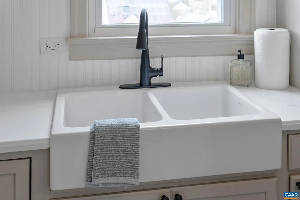 111 Harris Road Charlottesville VA 22903