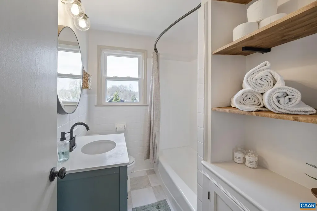 111 Harris Road Charlottesville VA 22903