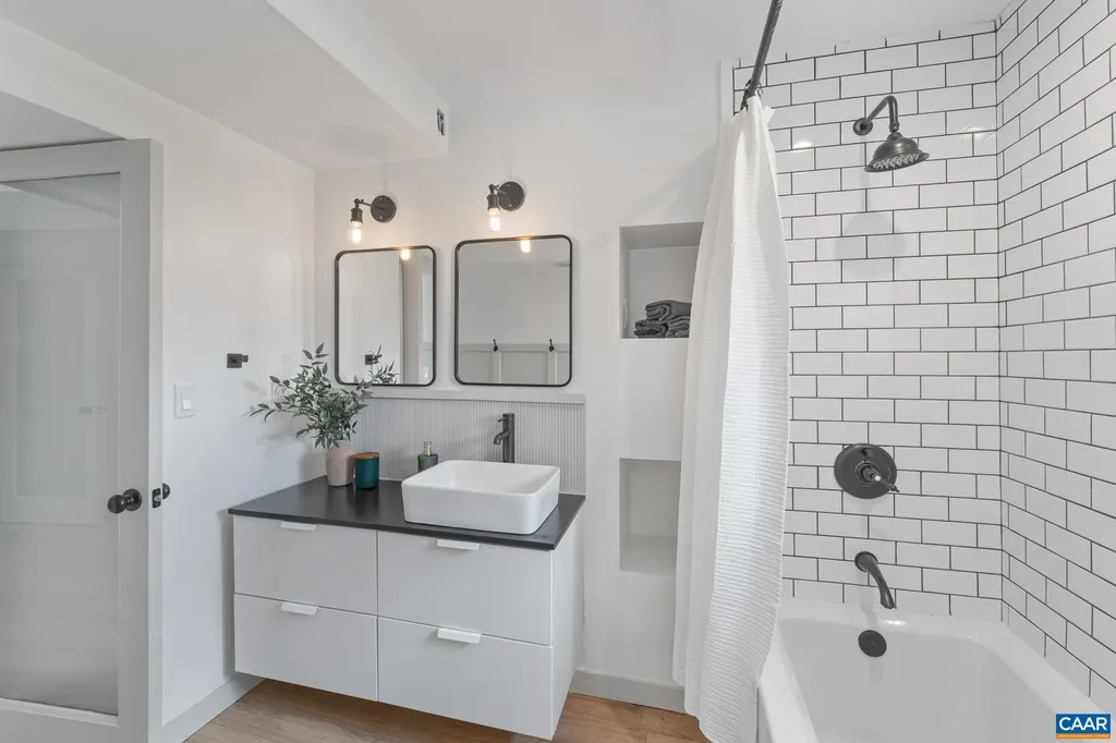 111 Harris Road Charlottesville VA 22903