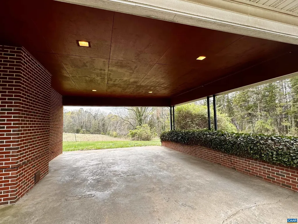 14540 Spotswood Trail Ruckersville VA 22968