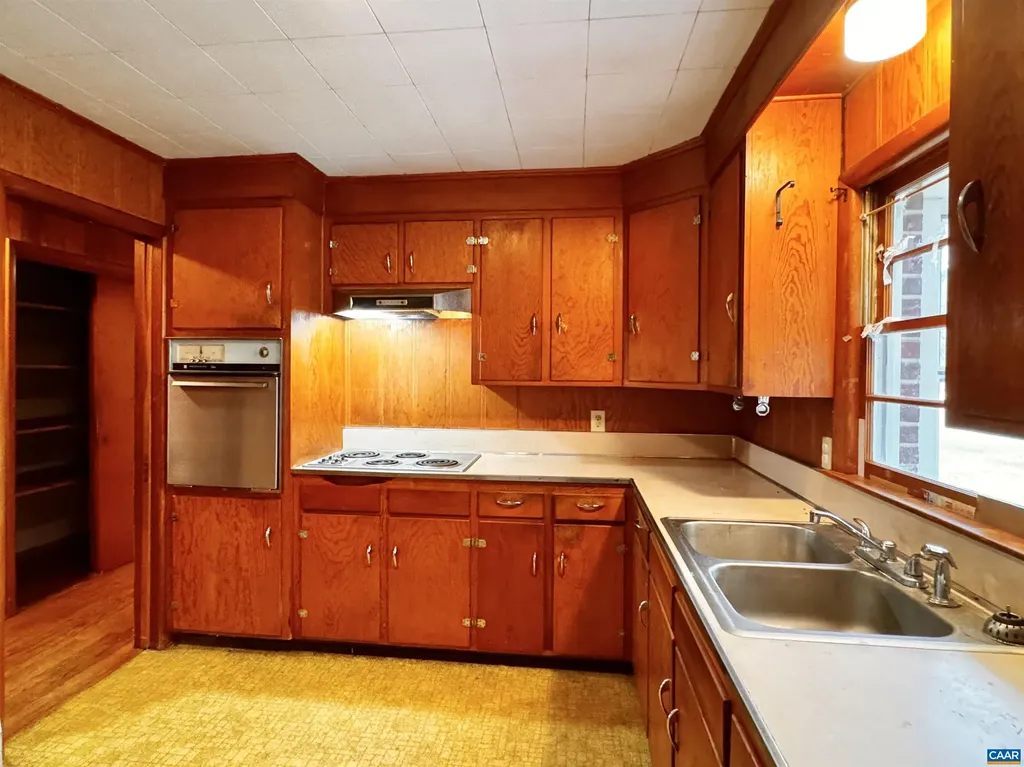 14540 Spotswood Trail Ruckersville VA 22968