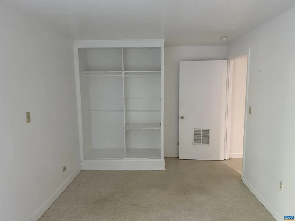 536 Valley Road Charlottesville VA 22903