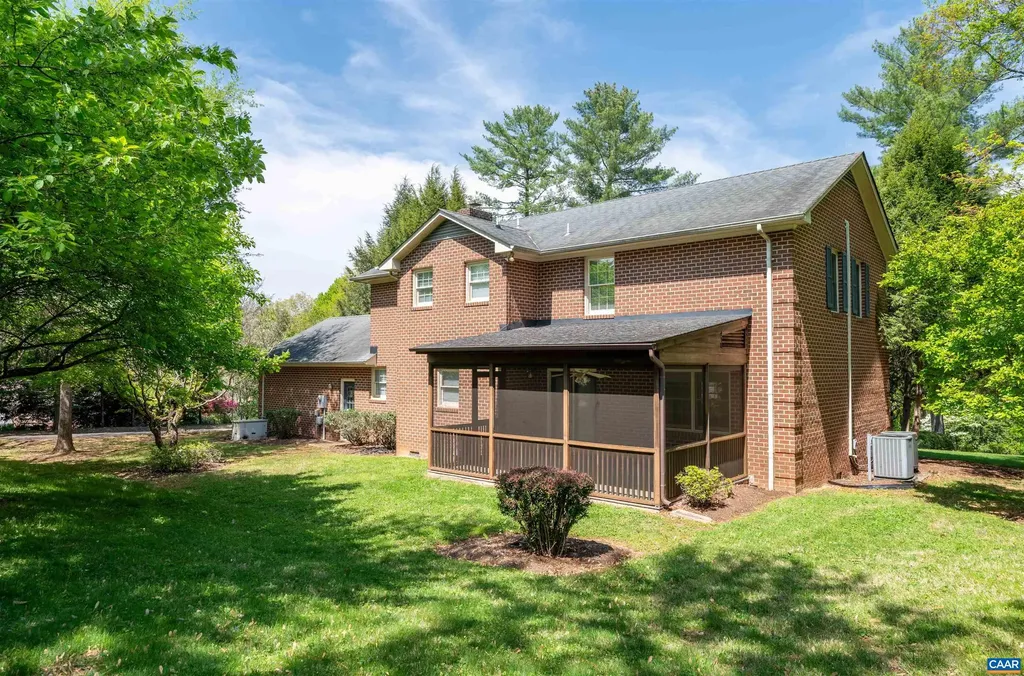 103 Dover Court Charlottesville VA 22901