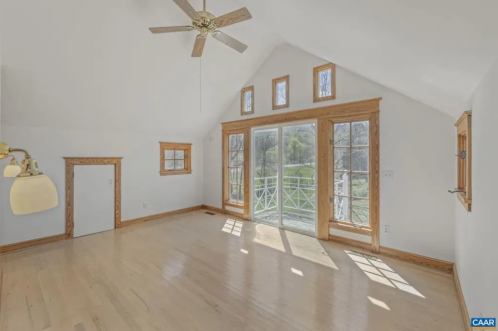 525 Debenham Court Charlottesville VA 22902