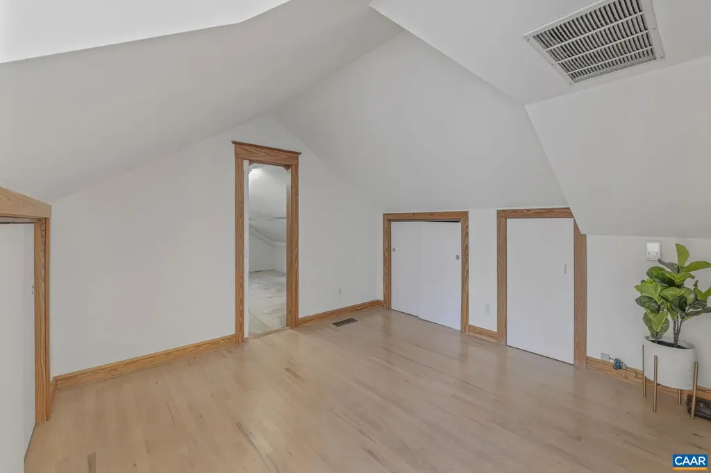 525 Debenham Court Charlottesville VA 22902