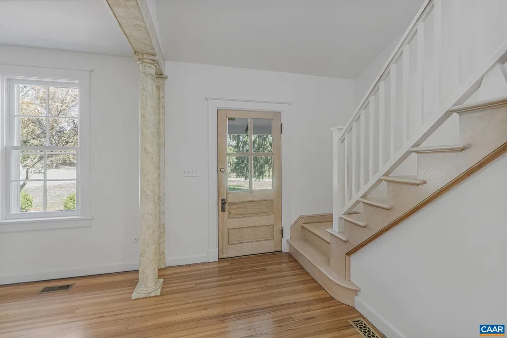 525 Debenham Court Charlottesville VA 22902