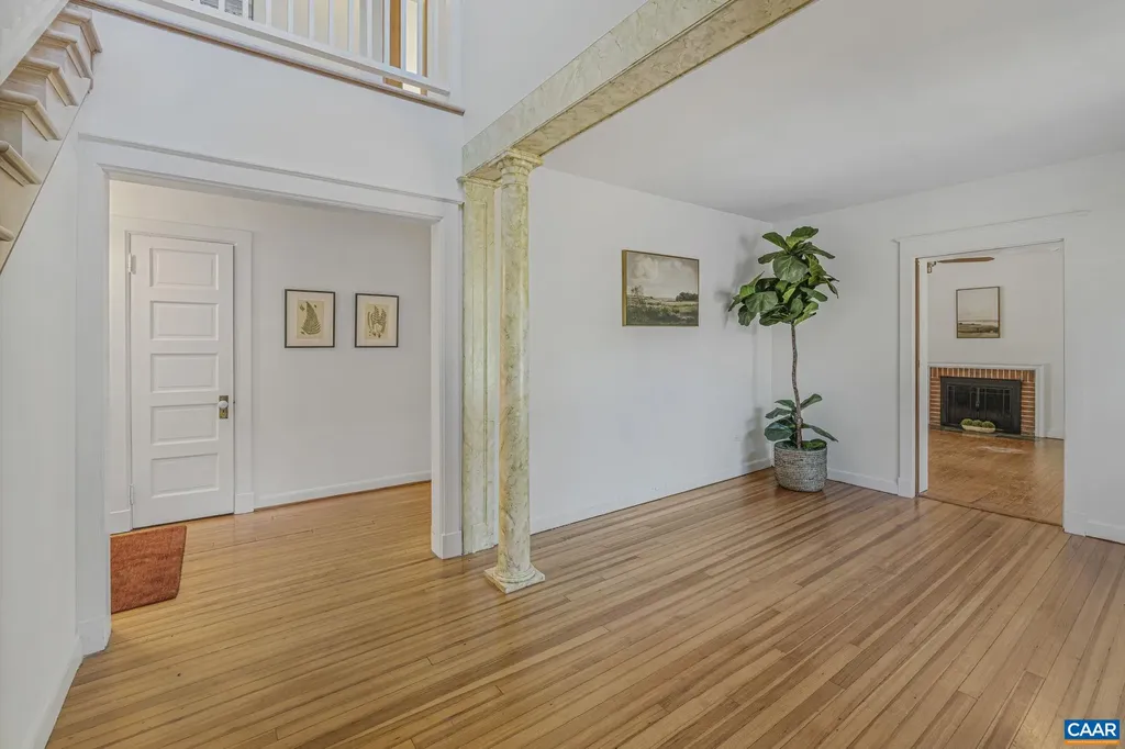 525 Debenham Court Charlottesville VA 22902