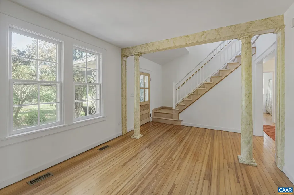 525 Debenham Court Charlottesville VA 22902