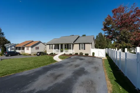 128 Lofton Drive Weyers Cave VA 24486