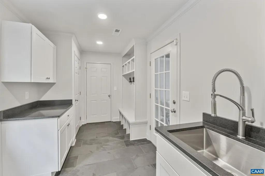 872 Flordon Drive Charlottesville VA 22901