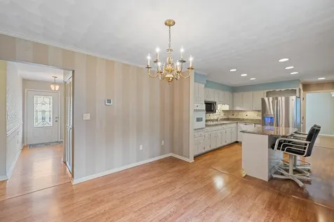 407 Cardinal Street Staunton VA 24401