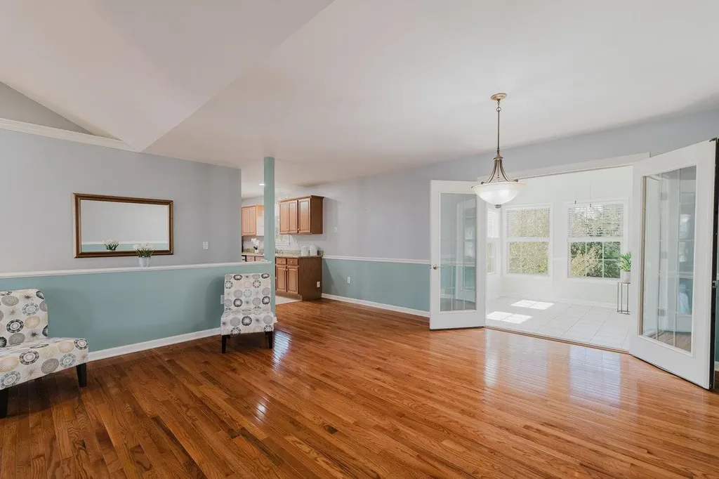 356 Springbrook Road W Broadway VA 22815