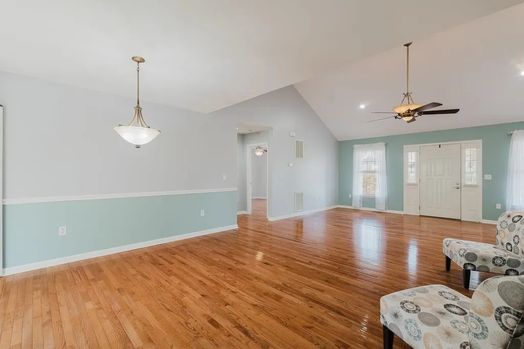 356 Springbrook Road W Broadway VA 22815