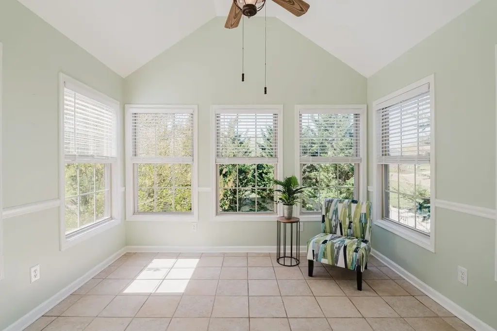 356 Springbrook Road W Broadway VA 22815